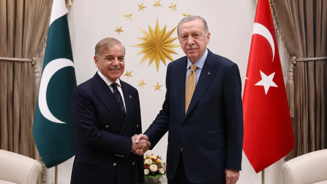 Pakistan, Türkiye Agree to Boost Trade, Investment and Defence Cooperation Pakistan, Türkiye Agree to Boost Trade, Investment and Defence Cooperation