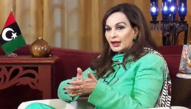 شیری رحمٰن کا نئے انتظامی یونٹس پر محتاط مؤقف، کہا وقت سیاسی استحکام پر توجہ دینے کا ہے