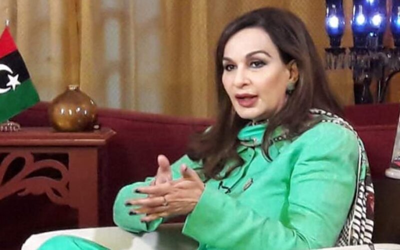 شیری رحمٰن کا نئے انتظامی یونٹس پر محتاط مؤقف، کہا وقت سیاسی استحکام پر توجہ دینے کا ہے
